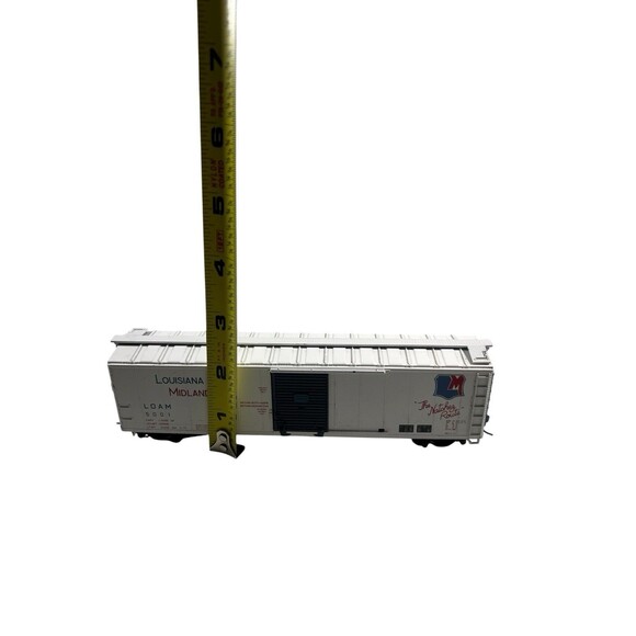 LIONEL O - 027 Gauge 6-9444 Louisana Midland Box Car - Loam 5001 - Picture 4 of 11
